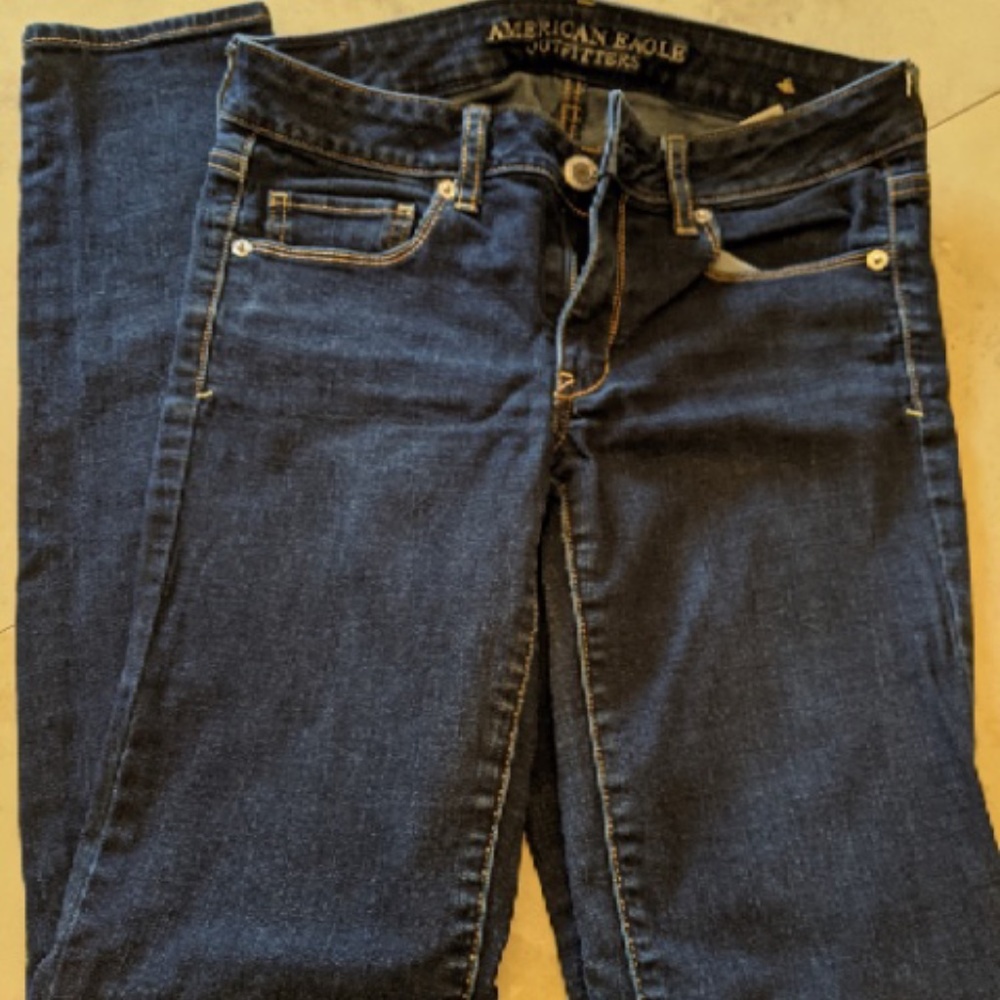 AE Jeans